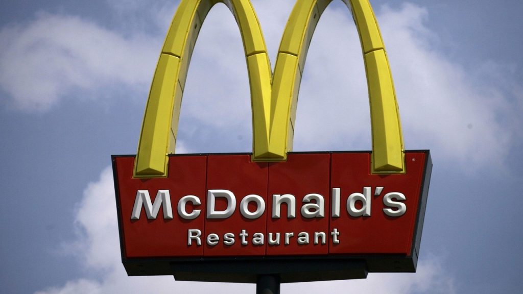 Hidden Messages In Famous Logos - Facts Verse