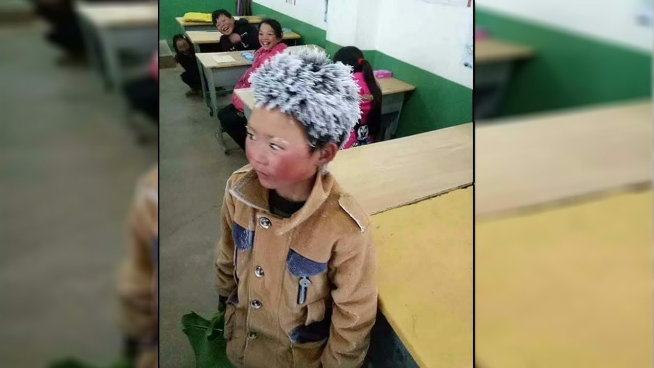 Мальчик придет в школу. Китайский мальчик пришел школу. Китайский мальчик с обледеневшими волосами. Замороженный мальчик пришёл в школу в Китае. Замерзший китайский мальчик.